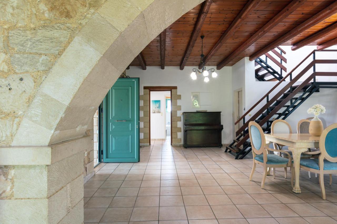 Villa Pinelopi Asproulianoi Экстерьер фото